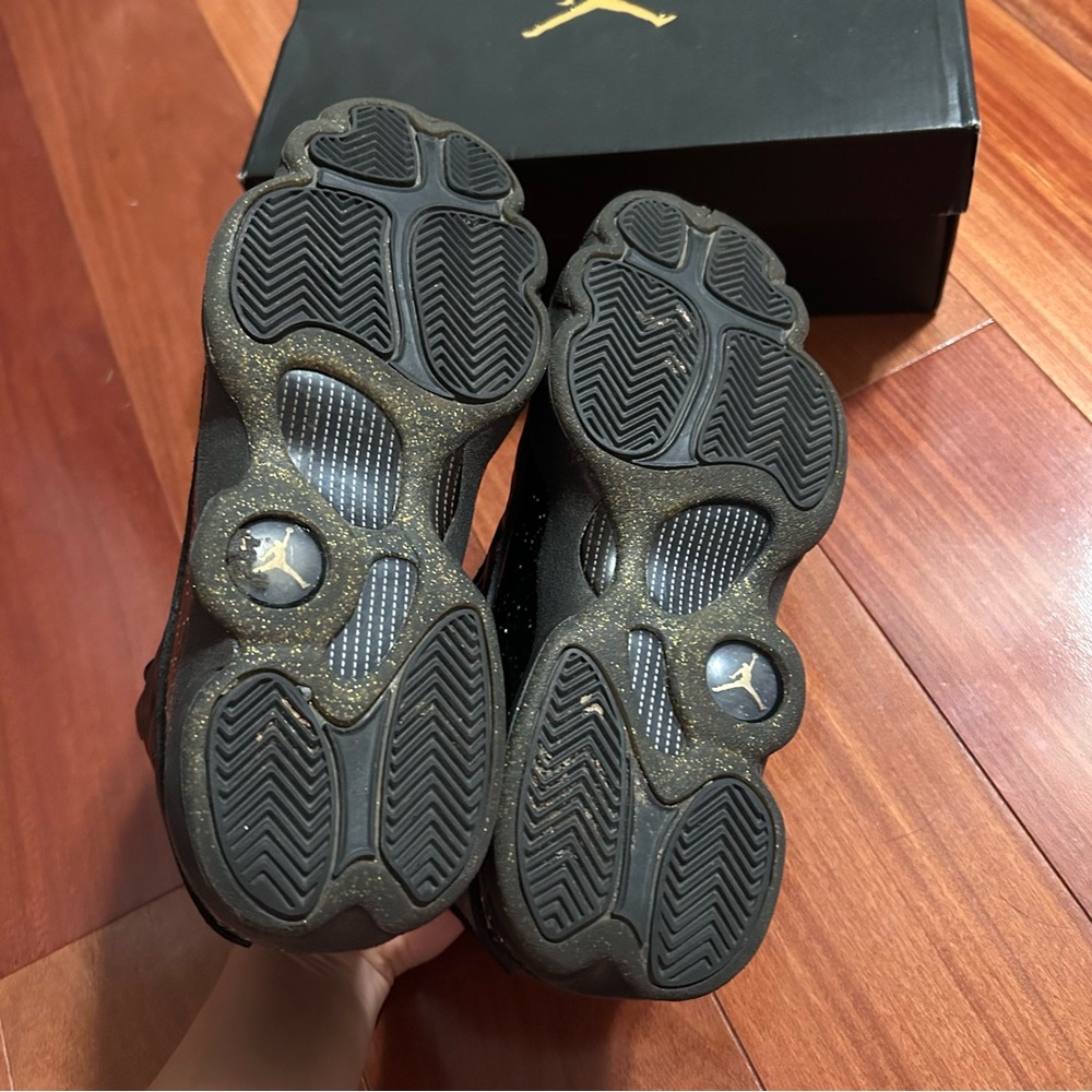 Jordan Kids Black and Gold Sneakers - Picture 11 of 11